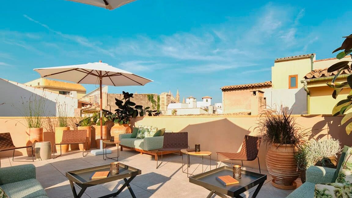 Antigua rooftop 4